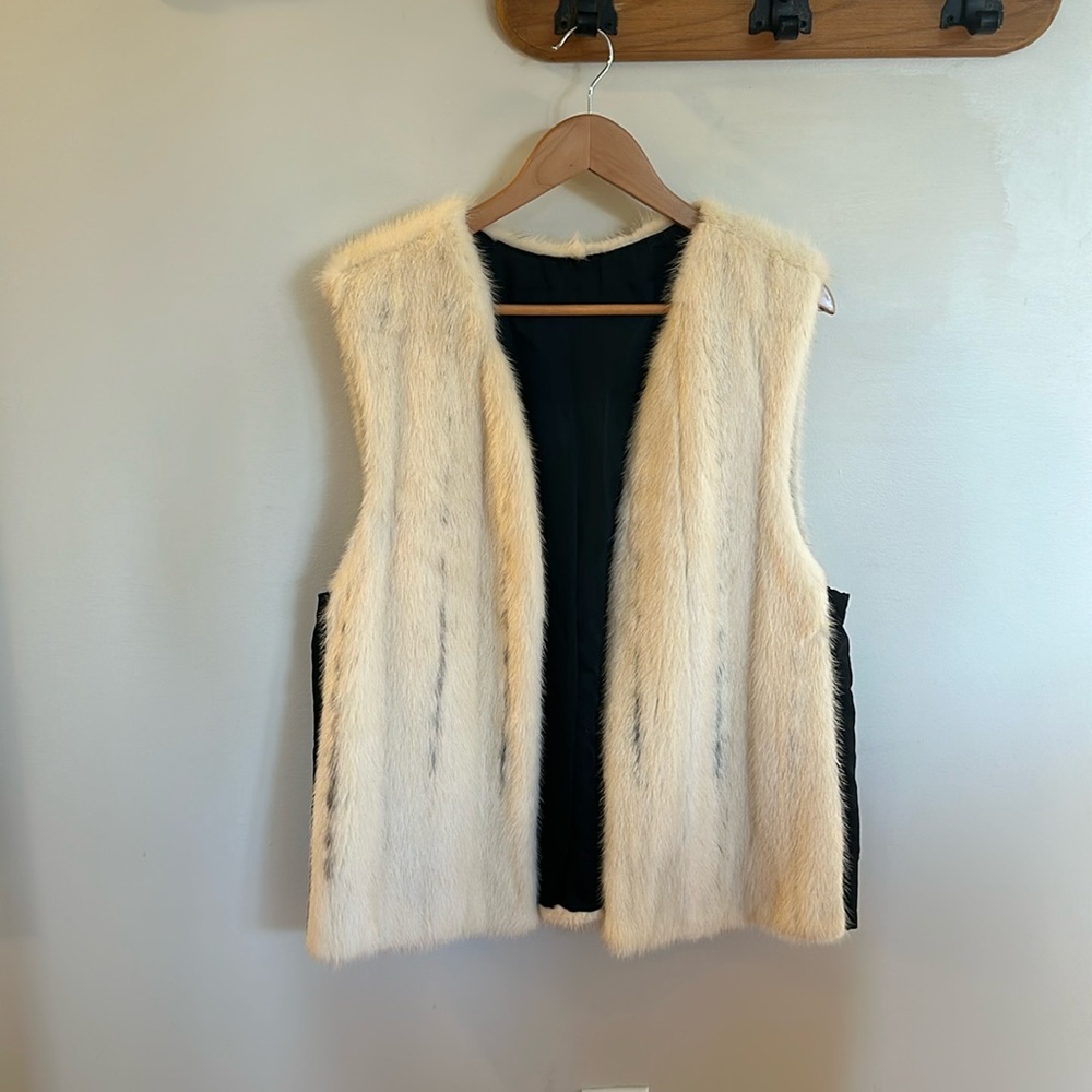 Vintage Ivory Real Fur Vest size M/L